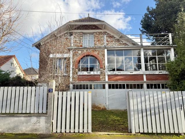 Maison vente à Z. I. Les Sables, Morangis