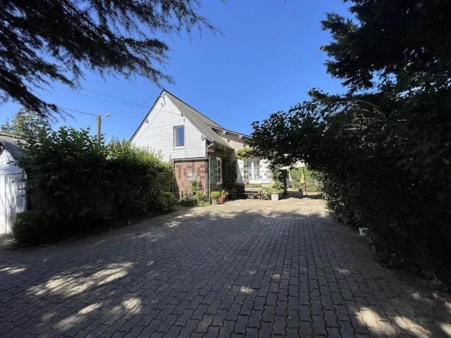 Maison vente à La Fontaine, Morgny