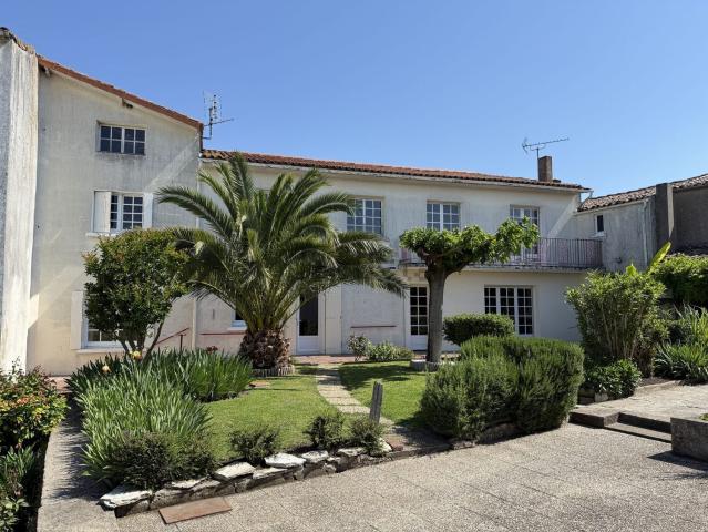 Maison vente à La Richarde, Mortagne-sur-Gironde