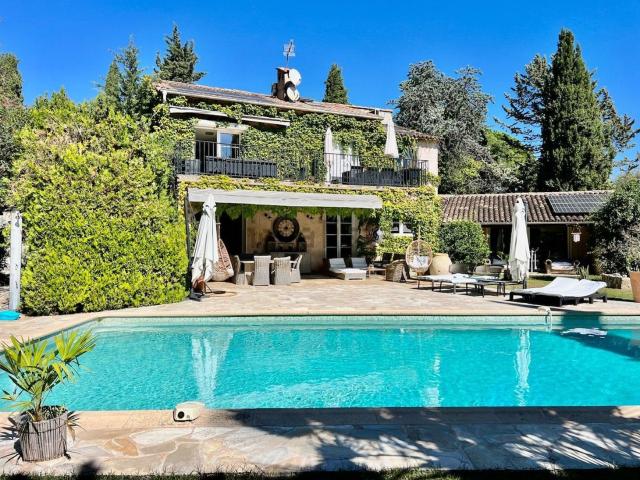 Maison location à Saint-Basile, Mougins