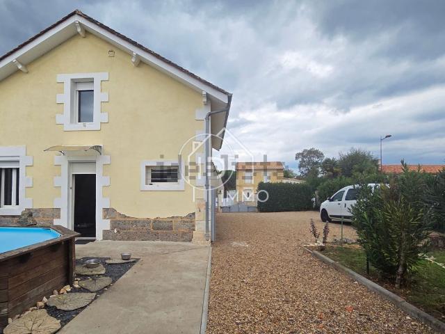 Maison vente à Coly, Le Pizou