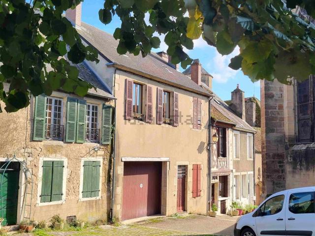 Maison vente à La Brosse, Moulins-Engilbert