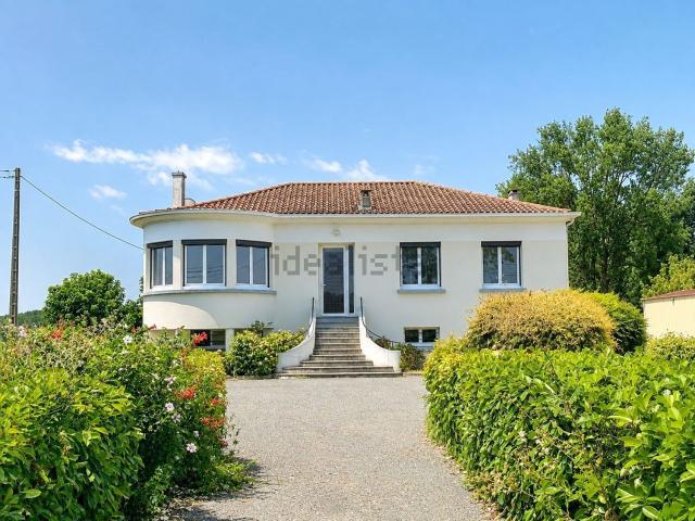 Maison vente à Croix de Moustier, Moustier