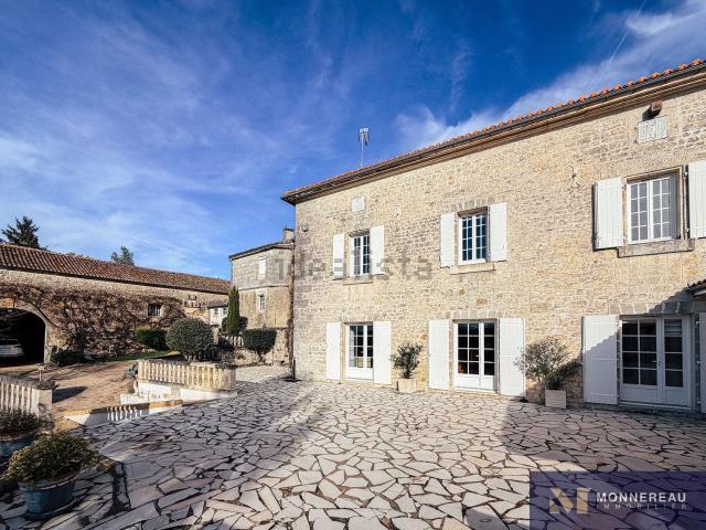 Maison vente à Gersac, Mouthiers-sur-Boëme