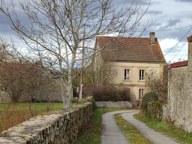 Maison vente à Le Martineix, Moutier-Rozeille