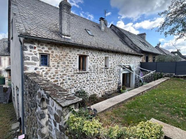 Maison vente à Mur-de-Barrez, Aveyron