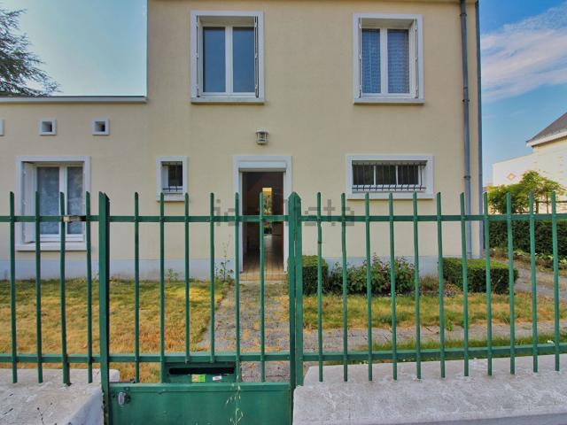 Maison vente à La Roche d'Érigné, Mûrs-Erigné