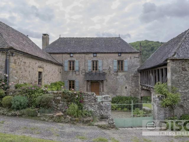 Maison vente à Najac, Aveyron