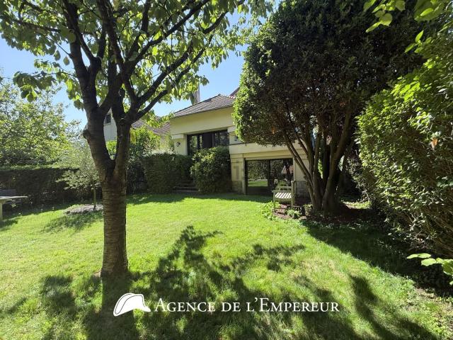Maison vente à Villa des Suisses, Nanterre