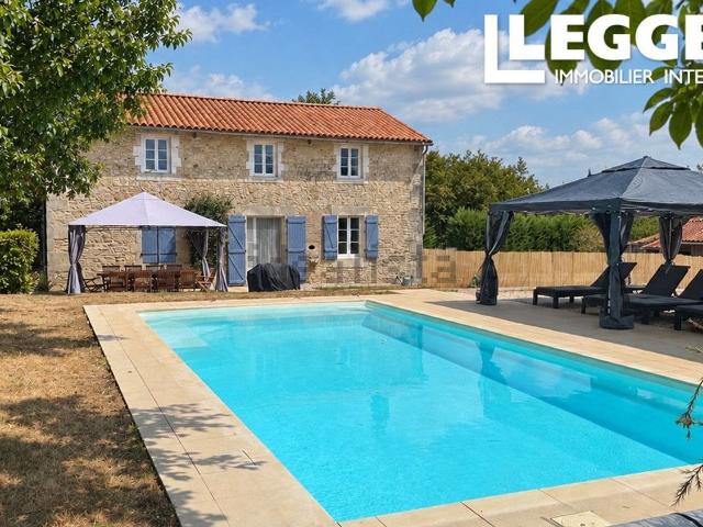 Maison vente à Nanteuil-en-Vallée