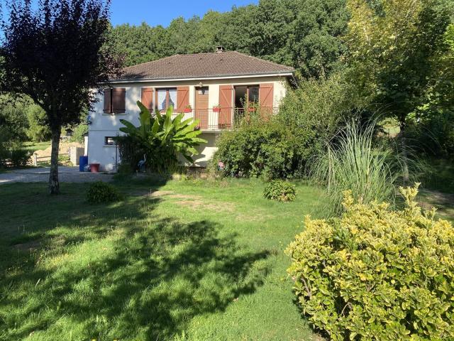 Maison vente à Nedde, Haute-Vienne