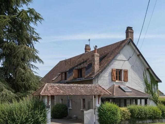 Maison vente à Le Bourg, Neuillé-le-Lierre
