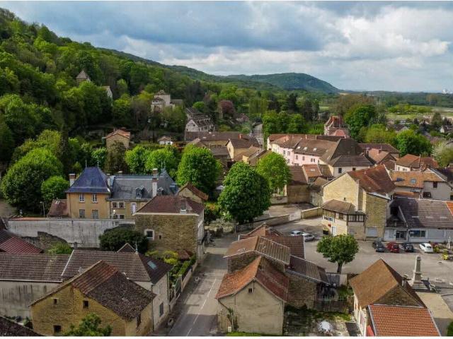 Maison vente à La Tour-du-Pin, La Balme-les-grottes