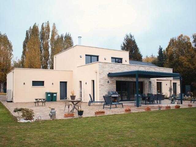 Maison vente à Bernay, Saint-georges-du-vièvre