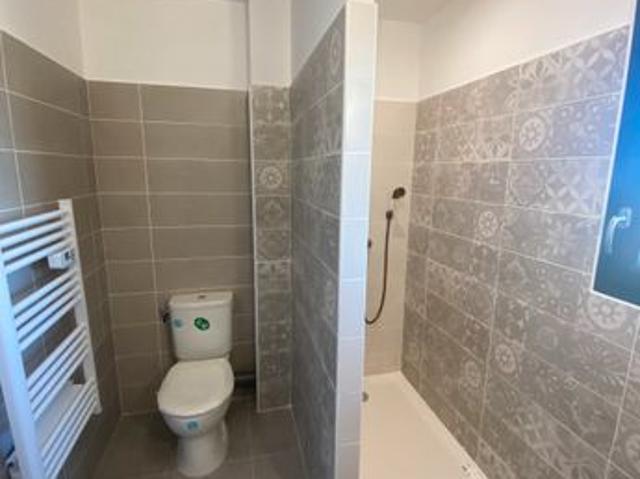 Maison vente à Nîmes, Laudun-l'ardoise
