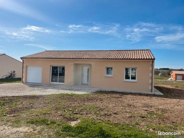 Maison vente à Confolens, Tourriers