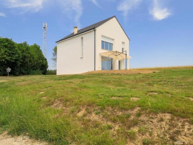 Maison vente à Compiègne, Frétoy-le-château