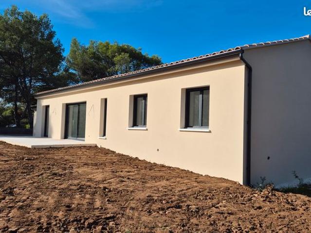 Maison vente à Nîmes, Vénéjan