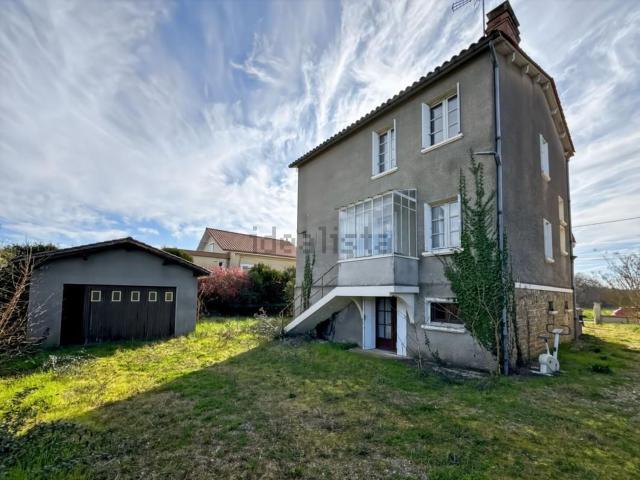 Maison vente à Neuvic, Dordogne