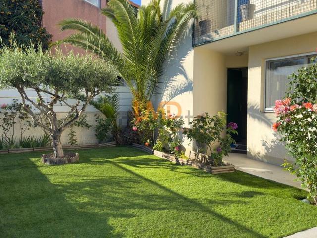 Maison vente à Écusson, Nîmes