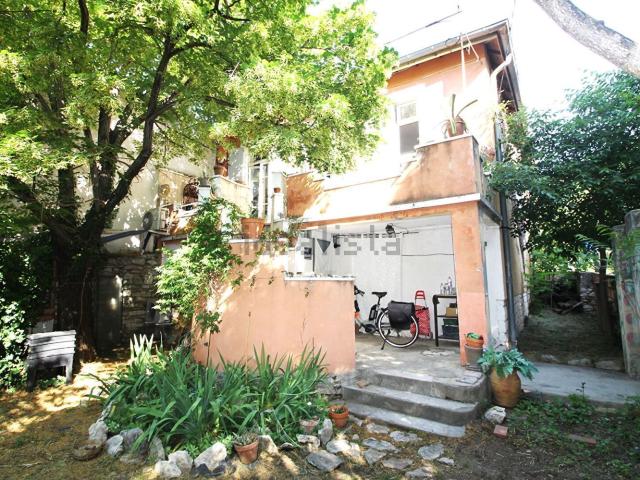 Maison vente à Capouchiné, Nîmes