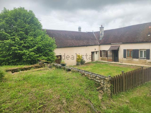 Maison vente à Nogent-en-Othe, Aube