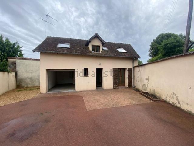 Maison vente à Nogent-le-Roi