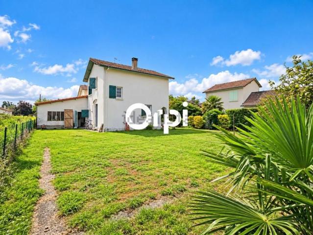 Maison vente à Pondeilh, Oloron-Sainte-Marie
