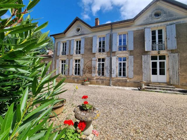 Maison vente à Le Pinier, Montbron