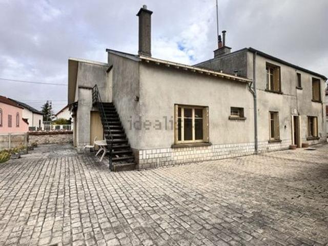 Maison vente à Cité Emile Zola, Orléans