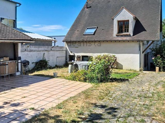 Maison vente à Le Coudray-Montceaux, Essonne