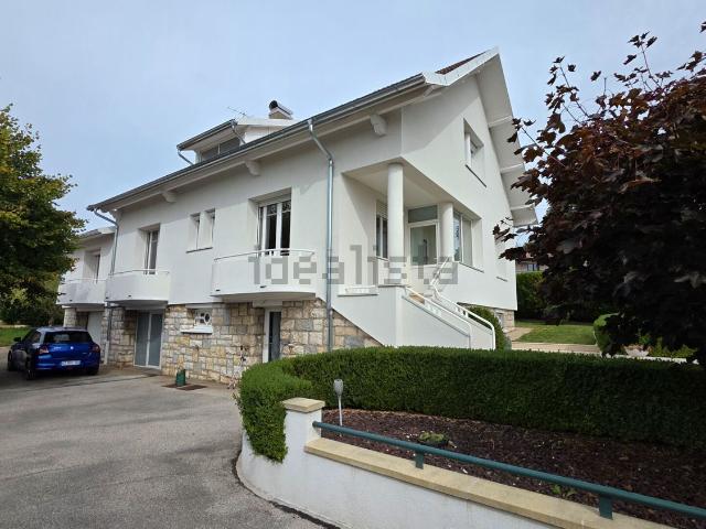 Maison vente à Oyonnax