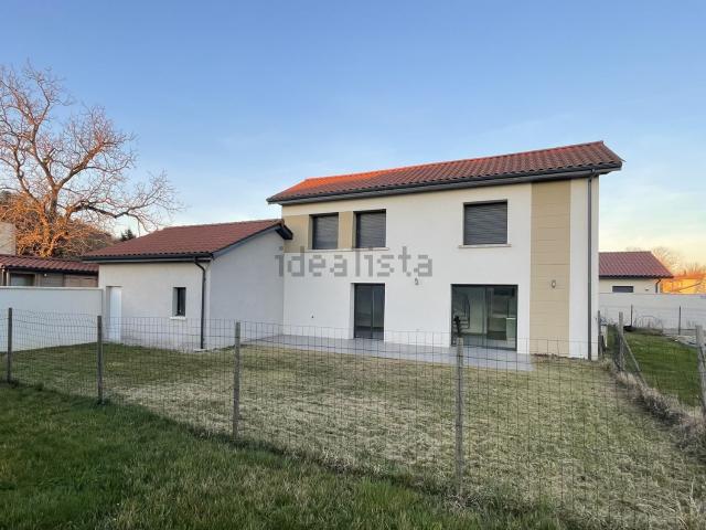 Maison vente à Le Village, Oytier-Saint-Oblas