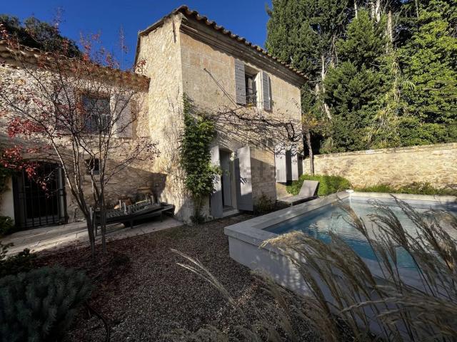 Maison location à Les Seniorales, Paradou