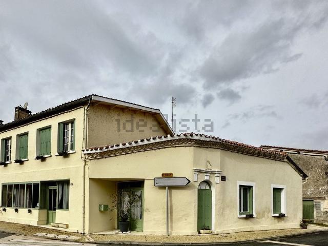 Maison vente à Chenaud, Parcoul-Chenaud
