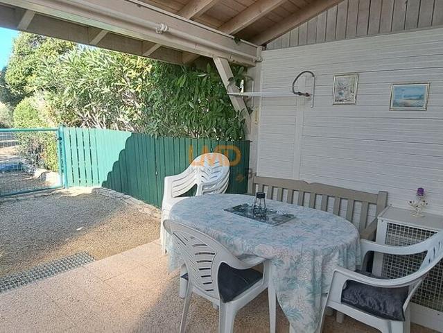 Ferme vente à Nîmes, Calvisson