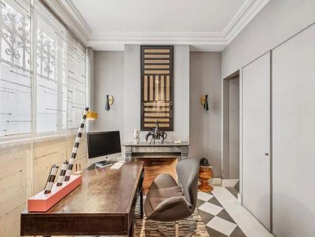 Maison vente à Paris, Île-de-France