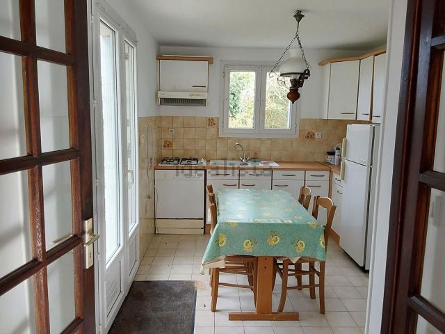 Maison vente à Paule, Côtes-d'Armor