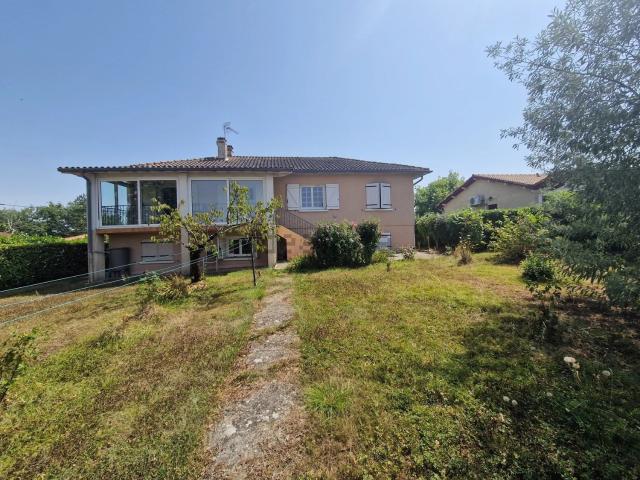 Maison location à Laujolle, Pavie