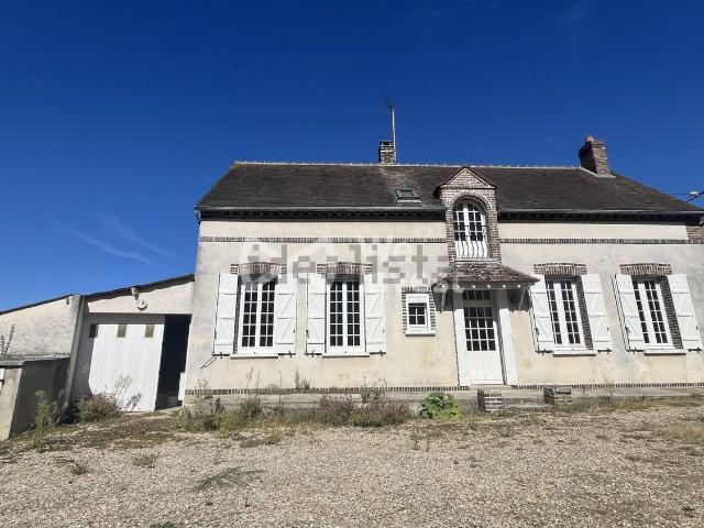 Maison vente à Courceaux, Perceneige