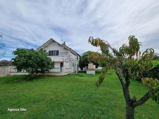Maison vente à Site de l'écluse 103 du versant Yonne, dite de Chailley, Percey