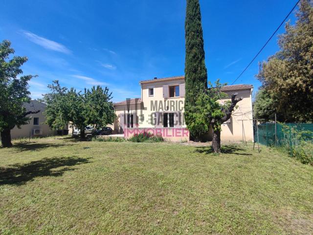 Maison location à Pernes-les-Fontaines, Vaucluse