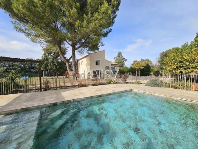 Maison location à Pernes-les-Fontaines, Vaucluse