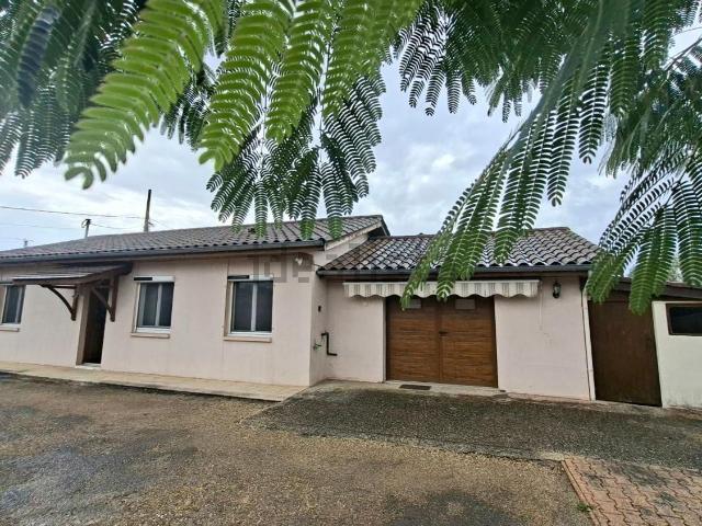 Maison vente à Zone d'activité des Bruyères, Péronnas