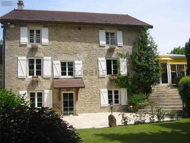 Maison vente à Vieux-Moulins, Perrancey-les-Vieux-Moulins