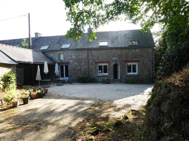 Maison vente à Locrio, Guern