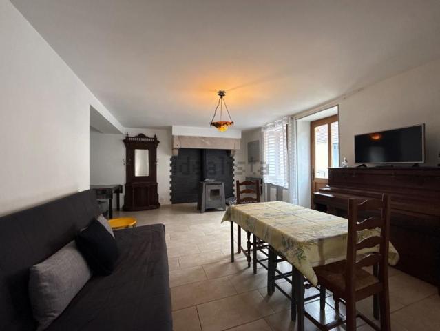 Maison vente à Pesmes, Haute-Saône