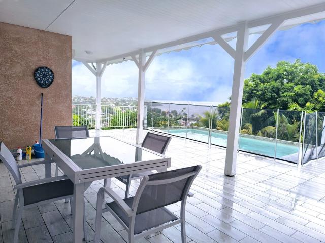 Maison location à Morne Bourg, Petit-Bourg