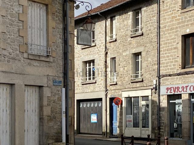 Maison vente à Peyrat-le-Château, Haute-Vienne