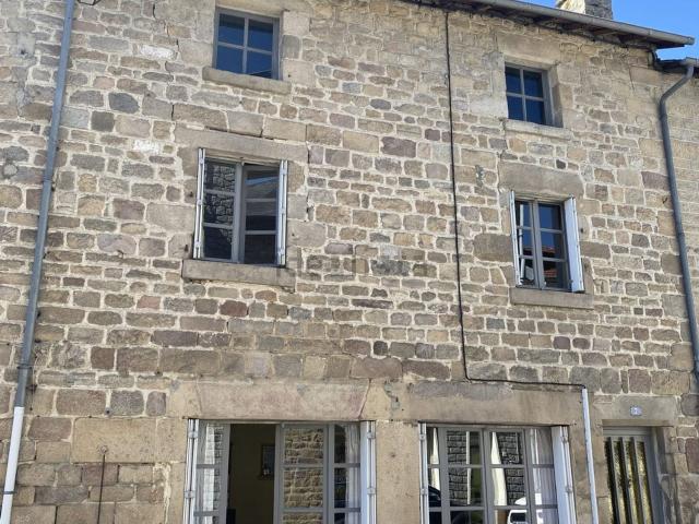 Maison vente à Le Plazet, Peyrat-le-Château